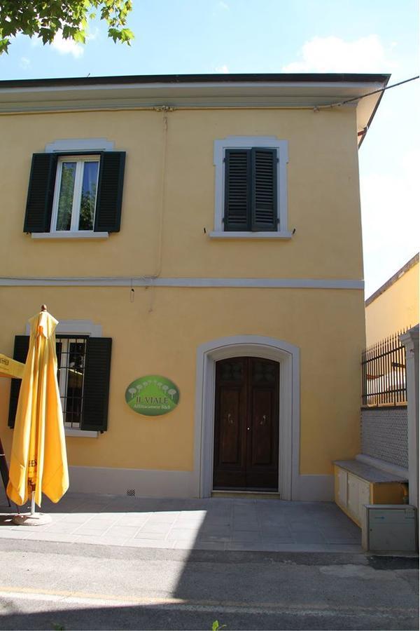 Il Viale B&B Pontedera Luaran gambar