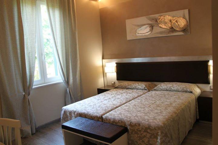 Il Viale B&B Pontedera Luaran gambar